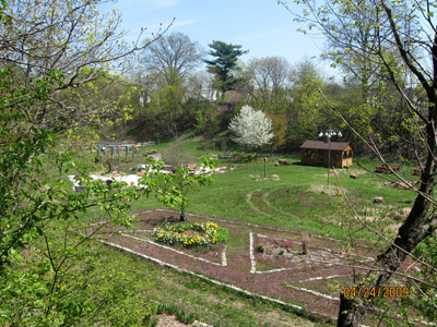 Floral Park Centennial Gardens